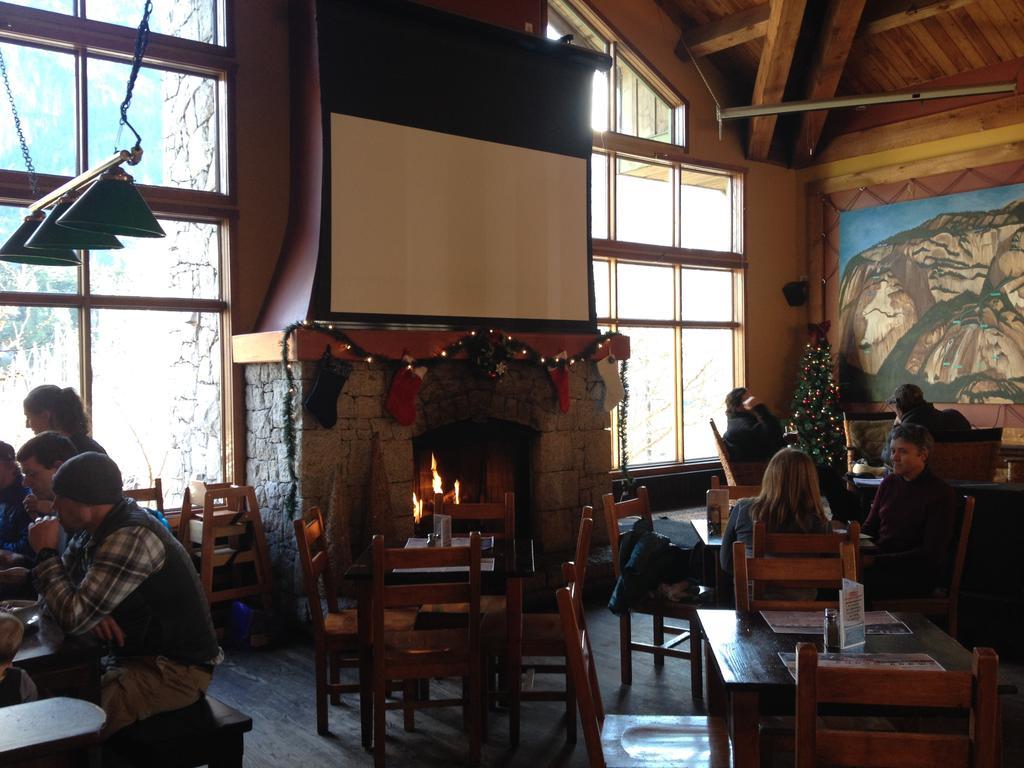 Howe Sound & Brewing Company Squamish