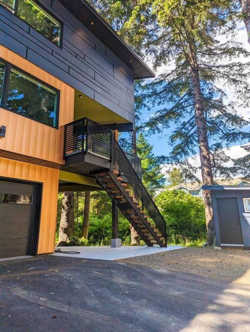 Slice Of Heaven Holiday home Squamish