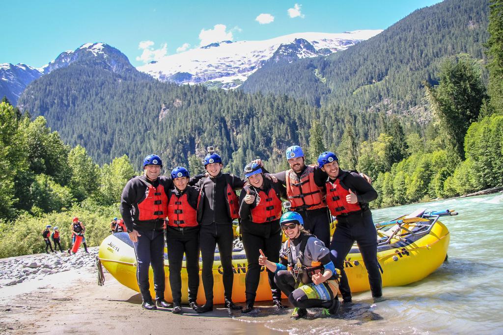 Executive And Resort, Squamish