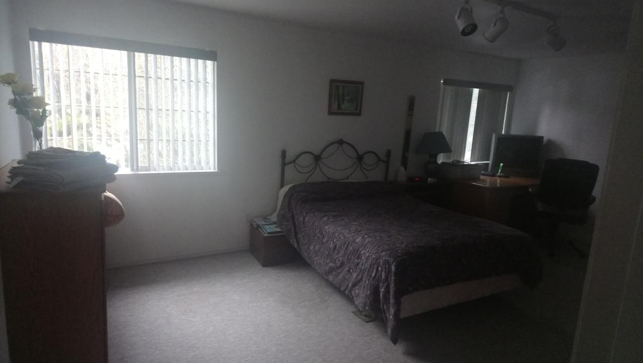 Bed & Breakfast Willow Tree House *