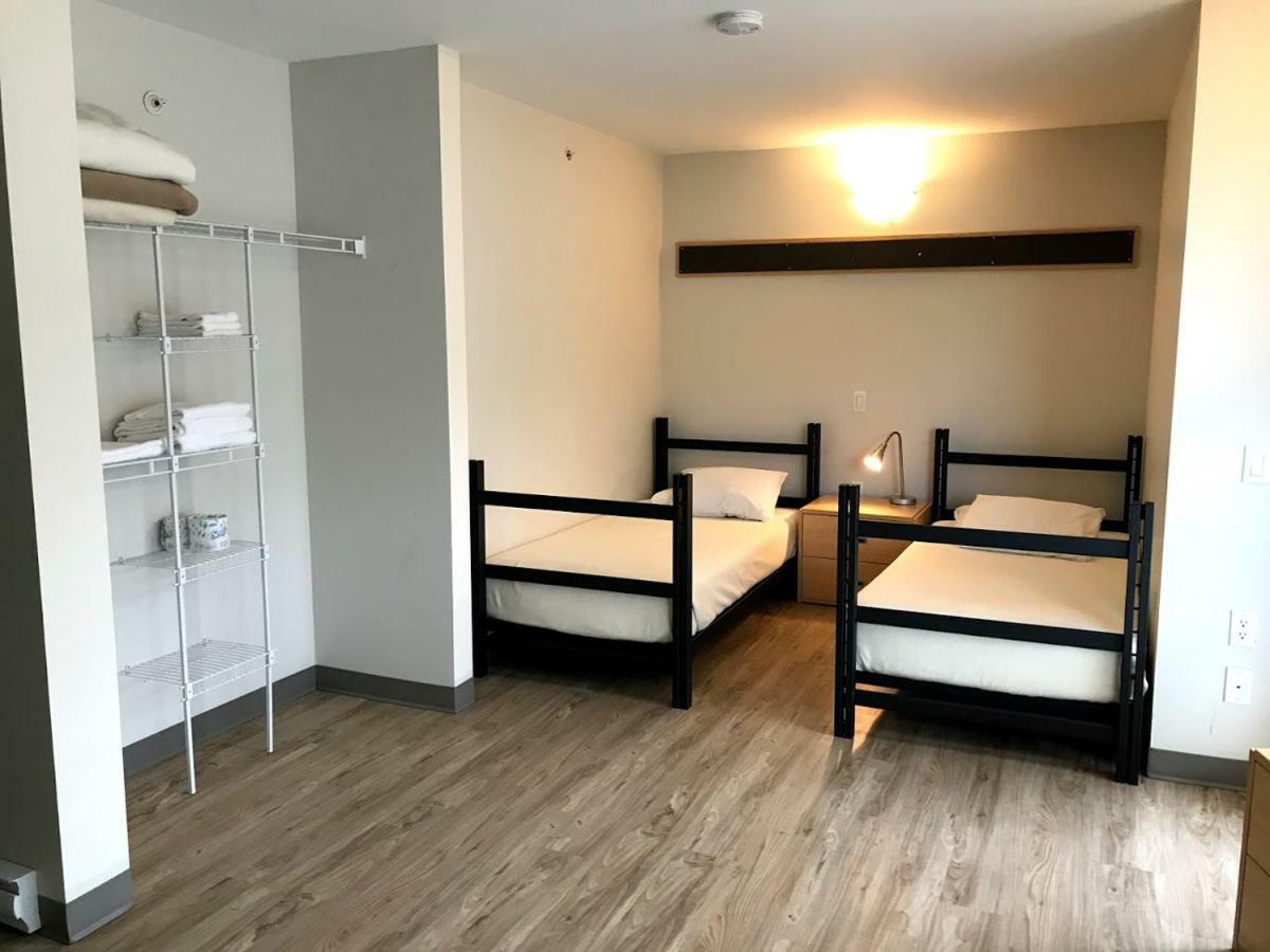 Hostel Residences At Quest University