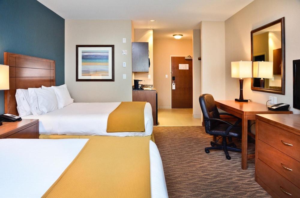 Hotel Sandman And 3*