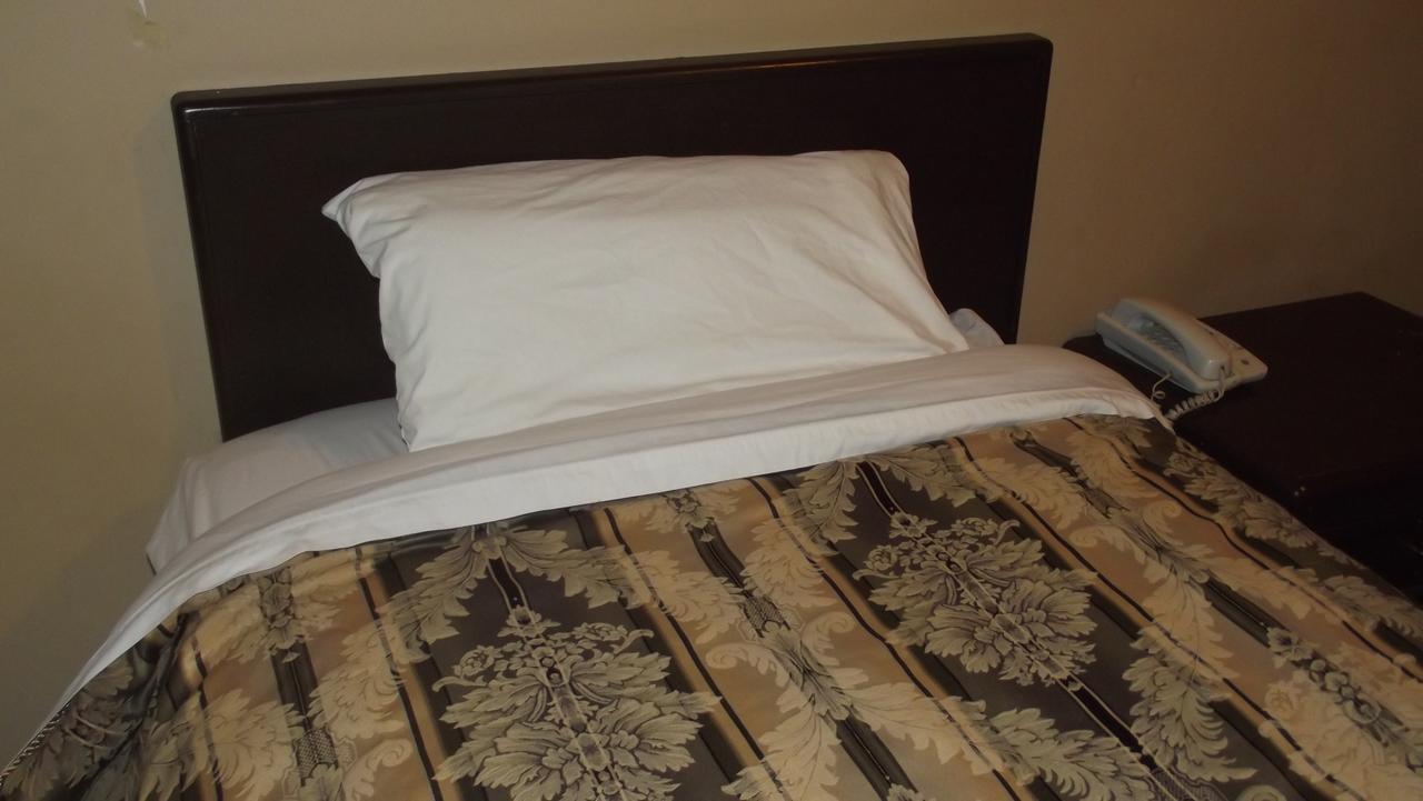 Motel Budget