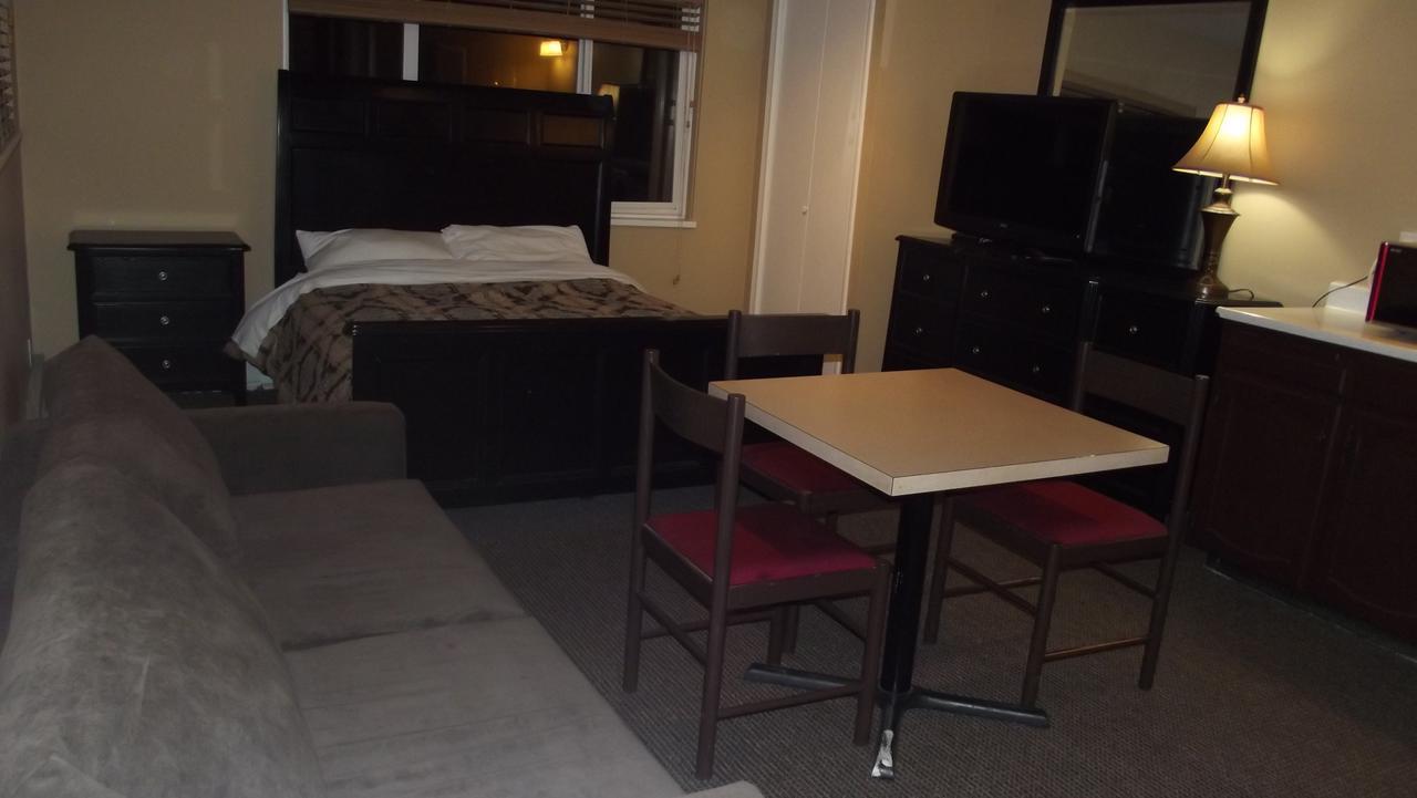 Budget Motel