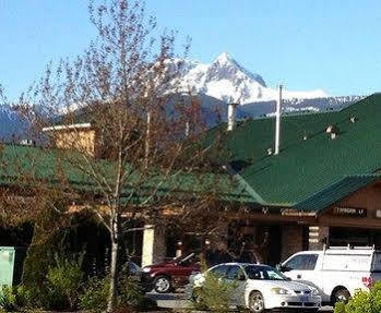 Mountain Retreat 3*