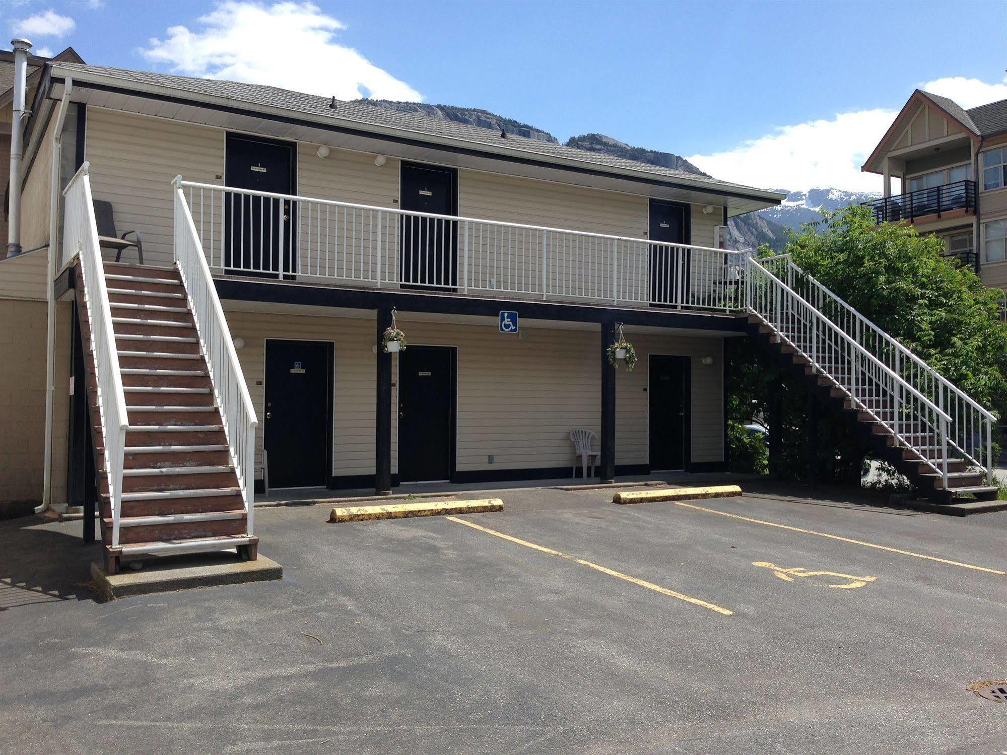 Budget Motel 3*