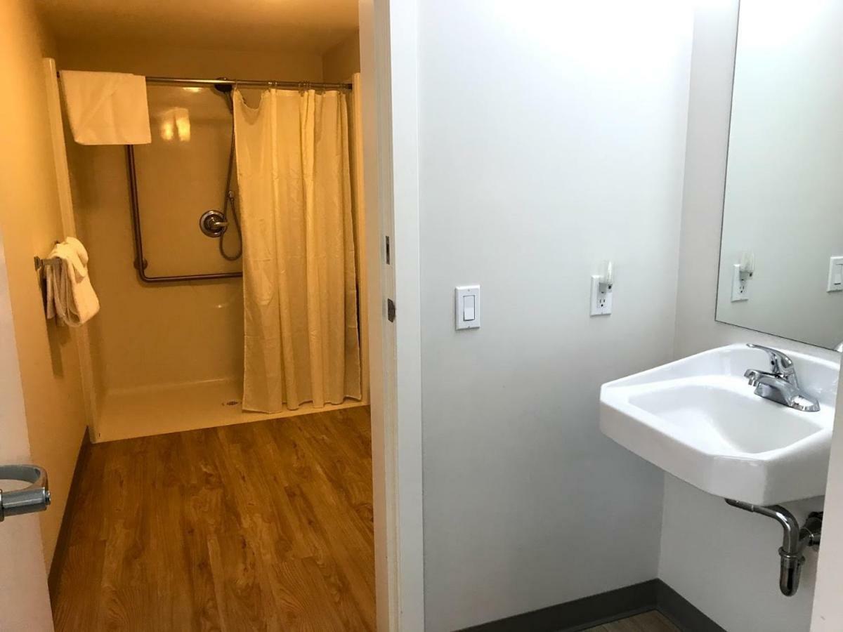 Residences At Quest University * Squamish