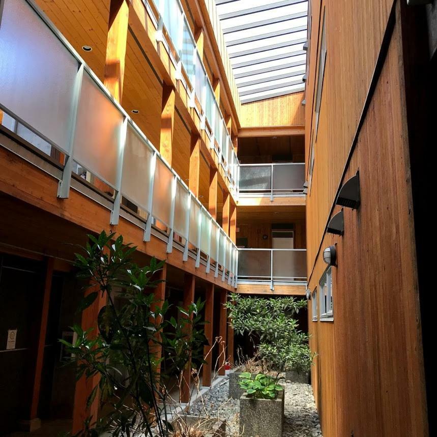 Residences At Quest University Hostel Squamish